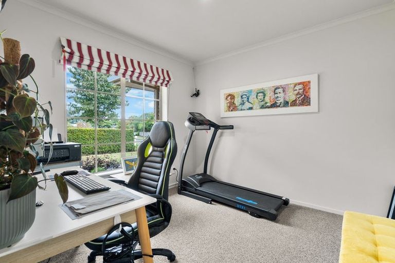 Photo of property in 14 Alba Place, Cambridge, 3434