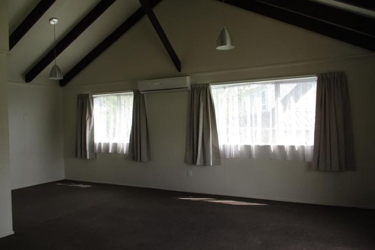 Photo of property in 50 Eatwell Avenue, Paraparaumu Beach, Paraparaumu, 5032