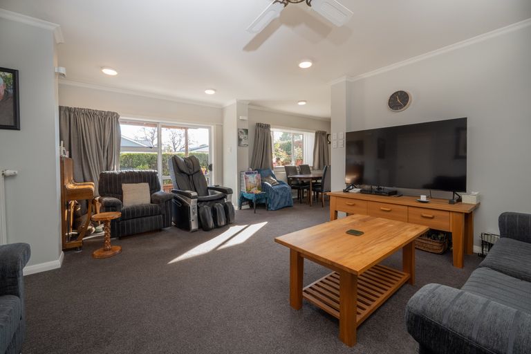 Photo of property in 5 Theyers Street, Alexandra, 9320