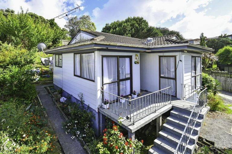 Photo of property in 44 Aronia Way, Goodwood Heights, Auckland, 2105
