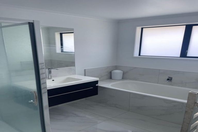 Photo of property in 30 Hitchen Road, Pokeno, 2402