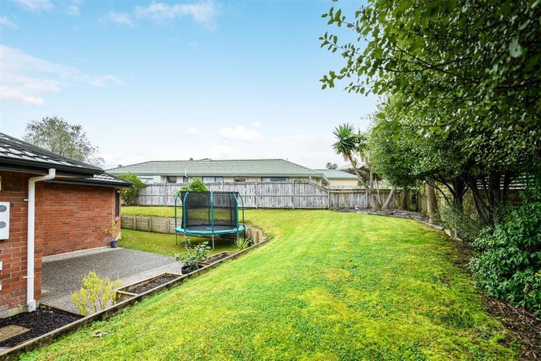 Photo of property in 4 San Domingo Rise, Henderson, Auckland, 0612