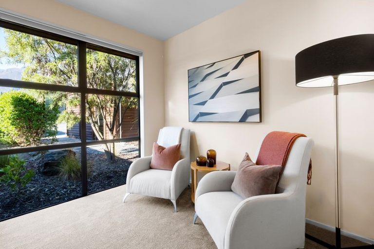 Photo of property in 1 Reading Court, Jacks Point, Queenstown, 9371