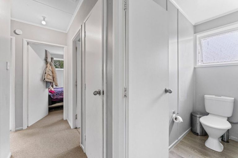 Photo of property in 13 Te Rangitautahanga Road, Turangi, 3334