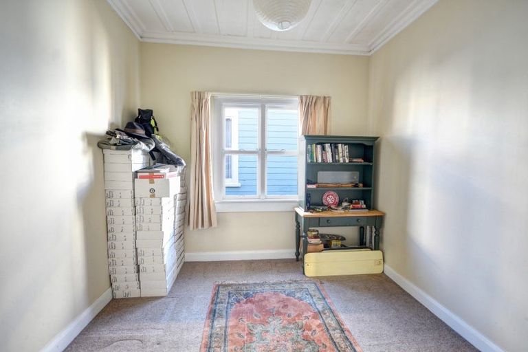 Photo of property in 43 Young Street, Saint Kilda, Dunedin, 9012