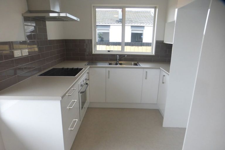 Photo of property in 1/24 Bayswater Crescent, Bromley, Christchurch, 8062