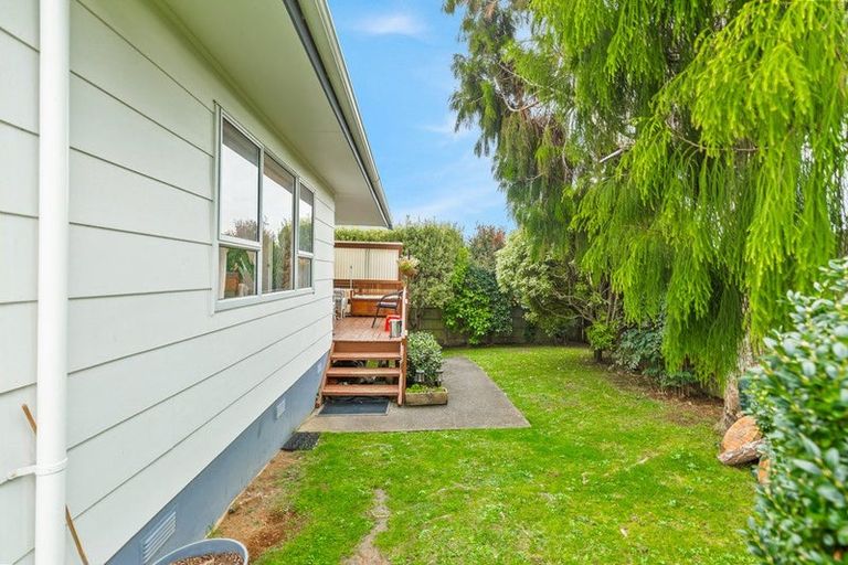 Photo of property in 1/11 Zita Maria Drive, Massey, Auckland, 0614