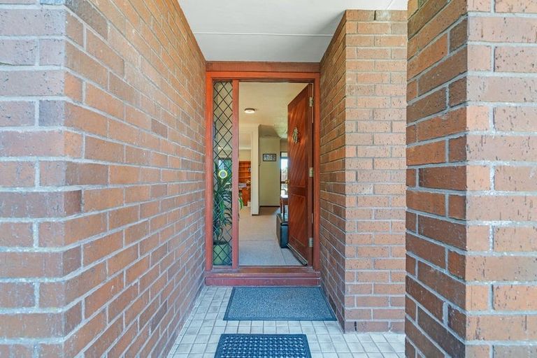 Photo of property in 27 Lancewood Drive, Halswell, Christchurch, 8025