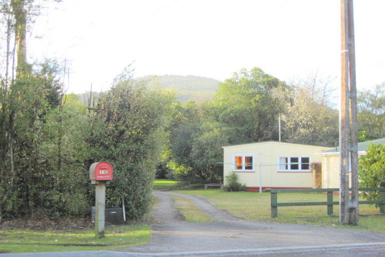 Photo of property in 18 Pihanga Road, Kuratau, Turangi, 3381