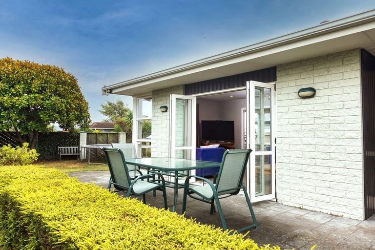 Photo of property in 23 Endeavour Street, North New Brighton, Christchurch, 8083