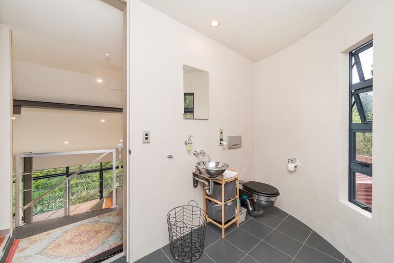 Photo of property in 631 Pahiatua Aokautere Road, Aokautere, Palmerston North, 4471