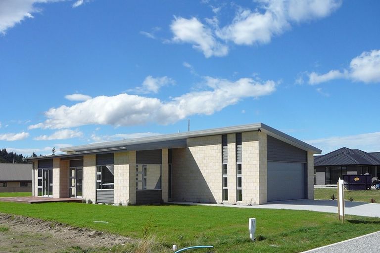 Photo of property in 11 Willoughby Place, Clyde, 9330