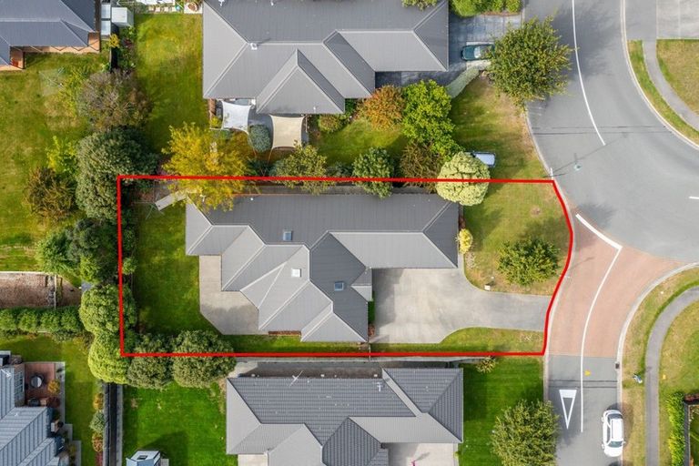 Photo of property in 93 Overbury Crescent, Rolleston, 7614