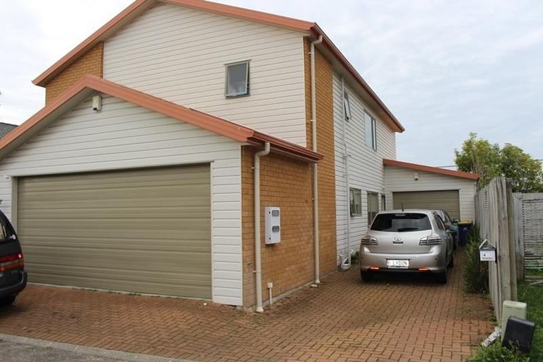 Photo of property in 49 Tiri Tiri Road, Birkdale, Auckland, 0626
