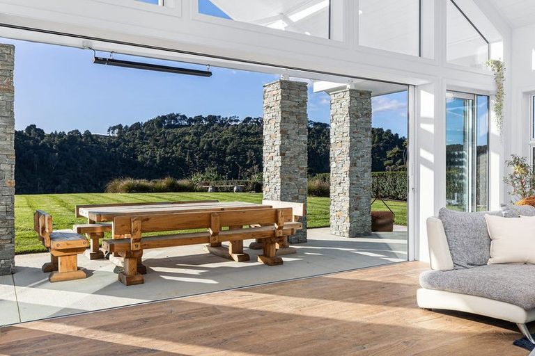 Photo of property in 145a Mokoroa Valley Road, Waitakere, Henderson, 0782