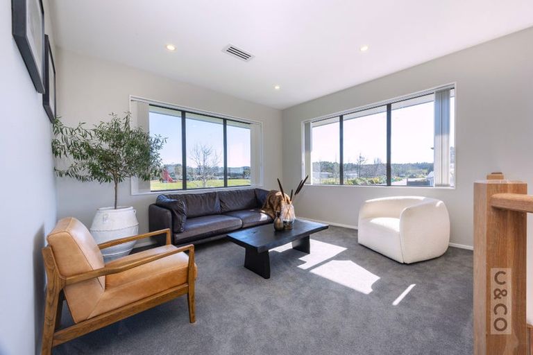 Photo of property in 2 Pitoitoi Drive, Riverhead, 0820