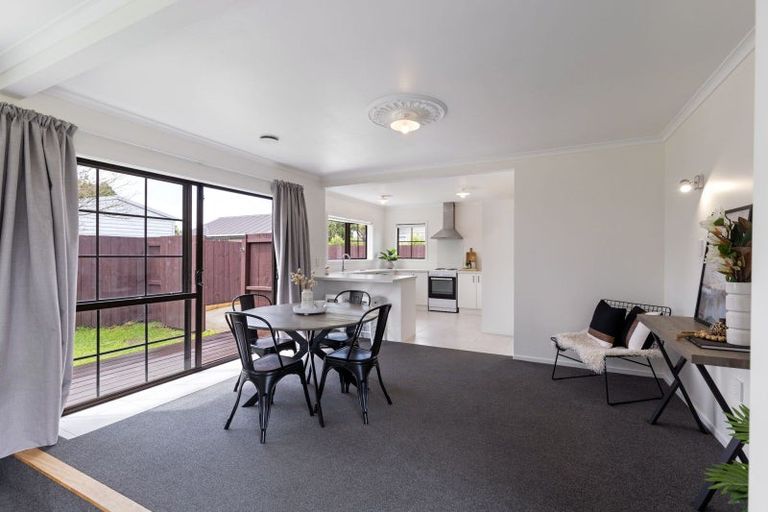 Photo of property in 64 Vogel Street, Roslyn, Palmerston North, 4414