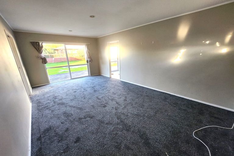 Photo of property in 216 Russell Road, Manurewa, Auckland, 2102