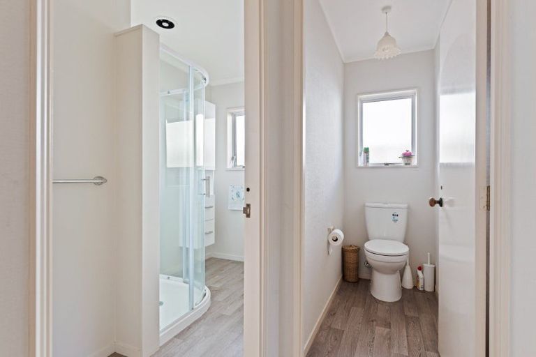 Photo of property in 20 Stoke Street, Westown, New Plymouth, 4310