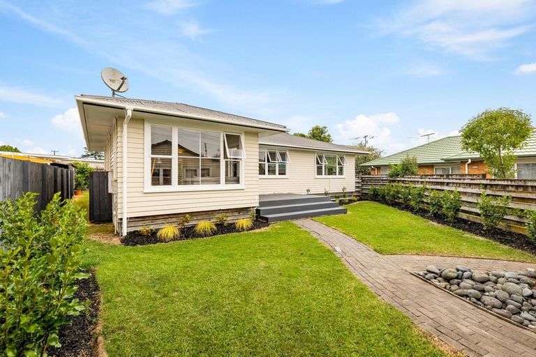 Photo of property in 39 Wharf Road, Te Atatu Peninsula, Auckland, 0610