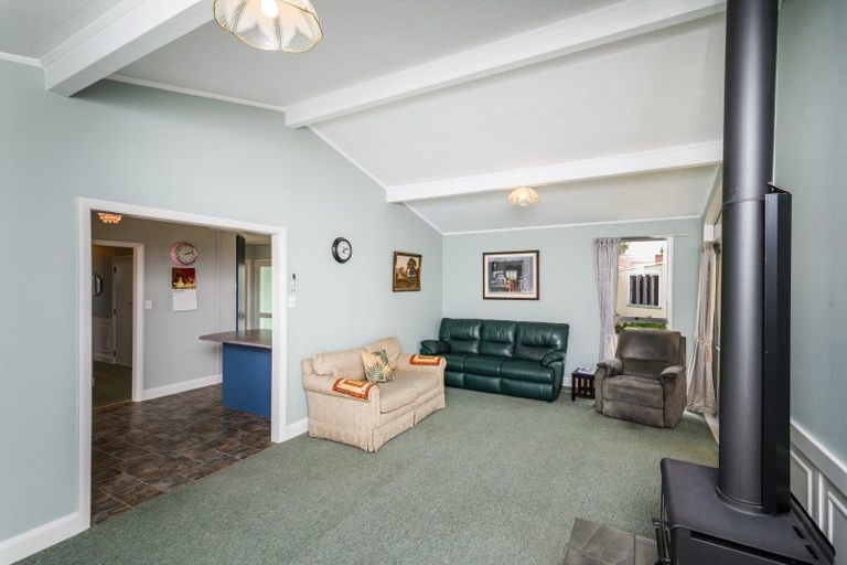 Photo of property in 22 Beaven Street, Marton, 4710