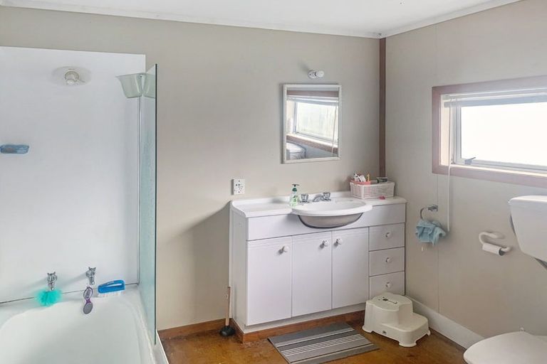 Photo of property in 10 Stanley Street, Dannevirke, 4930