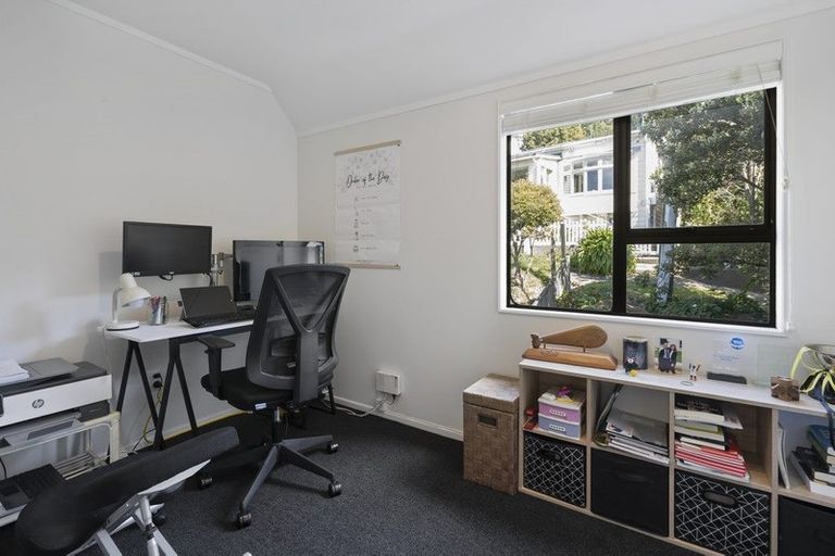 Photo of property in 9/12 Vallance Street, Kilbirnie, Wellington, 6022