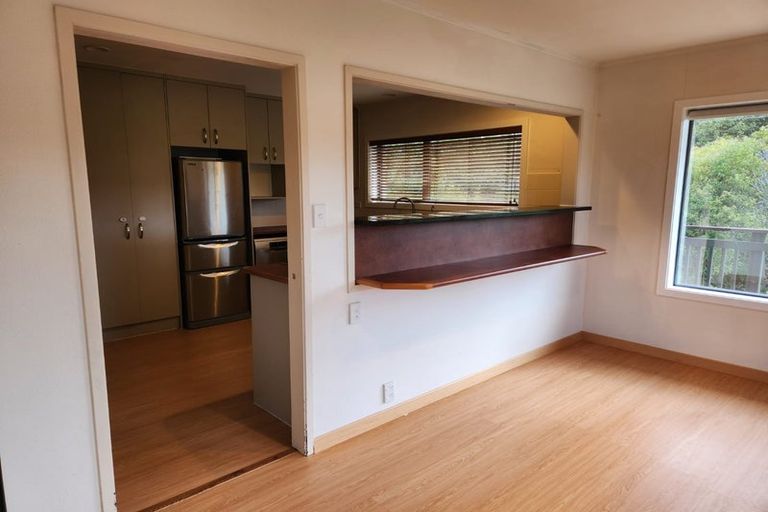 Photo of property in 25 Meadowvale Avenue, Forrest Hill, Auckland, 0620