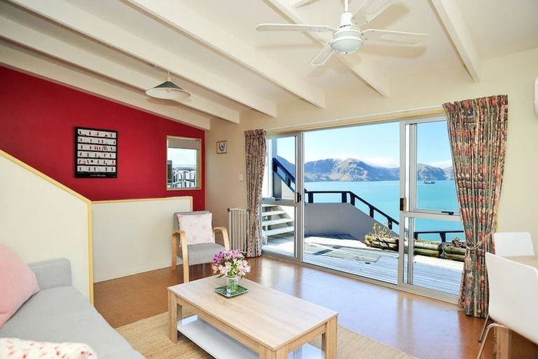 Photo of property in 9 Ranui Crescent, Diamond Harbour, 8971