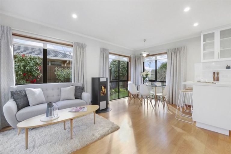 Photo of property in 3 Lutheran Close, Burwood, Christchurch, 8083