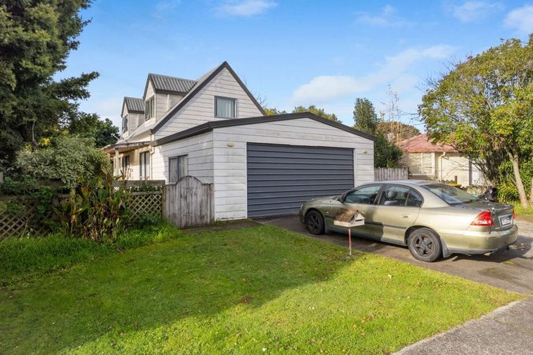 Photo of property in 8 Myrlene Place, Nawton, Hamilton, 3200