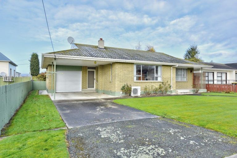 Photo of property in 2 Jacob Street, Gore, 9710