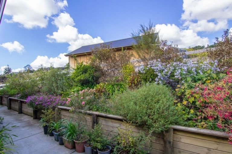 Photo of property in 65c Manuka Grove, Helensville, 0875