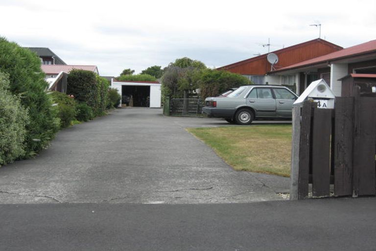 Photo of property in 4c Owens Terrace, Upper Riccarton, Christchurch, 8041