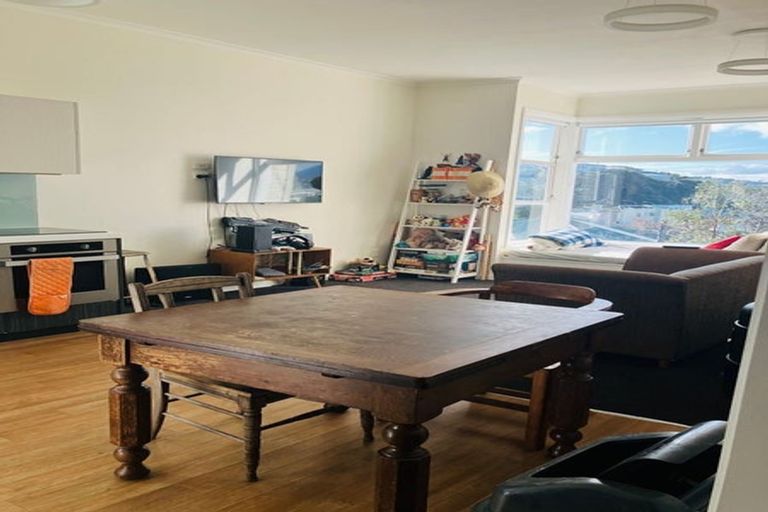 Photo of property in 5 Samoa Street, Kilbirnie, Wellington, 6022