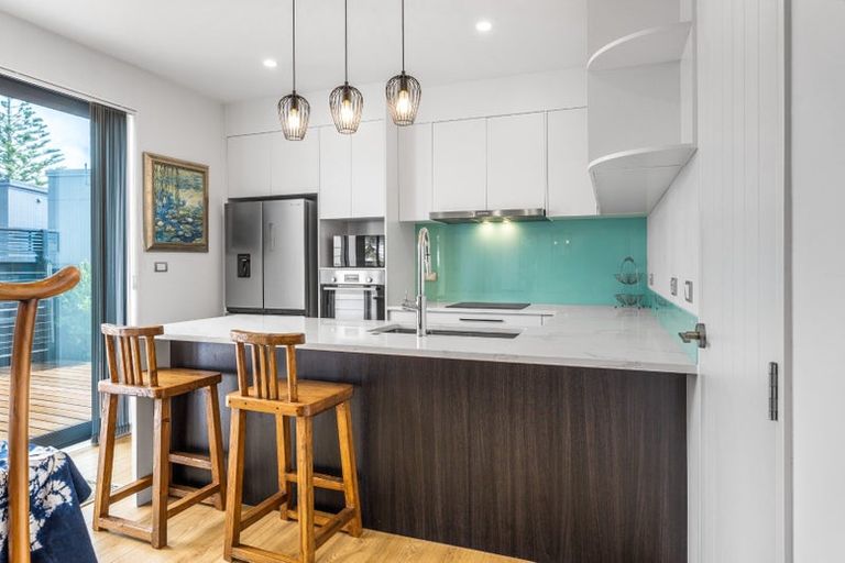 Photo of property in 53d Mcleod Road, Te Atatu South, Auckland, 0610