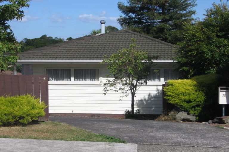 Photo of property in 31 Woodcote Drive, Glenfield, Auckland, 0629