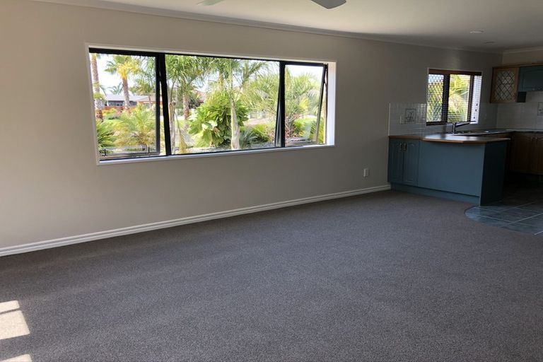 Photo of property in 76 Sovereign Drive, Papamoa Beach, Papamoa, 3118