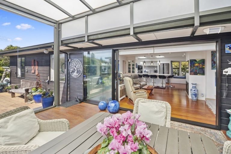 Photo of property in 9 Gillies Avenue, Taupo, 3330