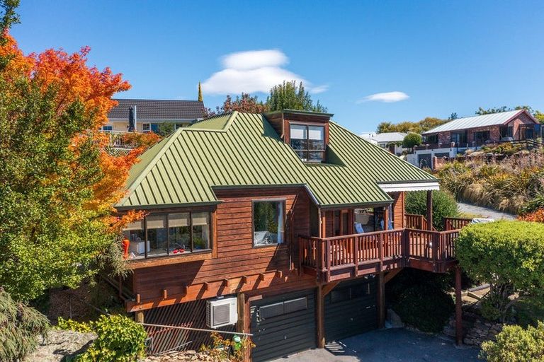 Photo of property in 1 Craig Place, Bridge Hill, Alexandra, 9320