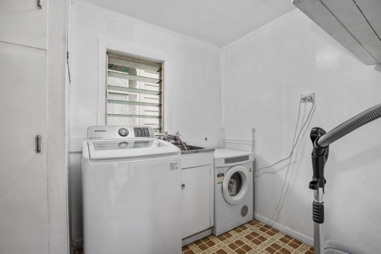 Photo of property in 1 Wyatt Avenue, Te Aroha, 3320