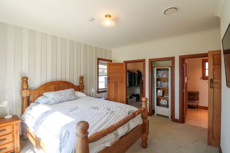 Photo of property in 17 Thackeray Street, Saint Andrews, 7988