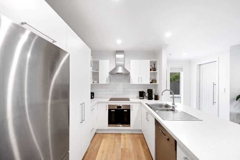 Photo of property in 9c Williams Street, Cambridge, 3434