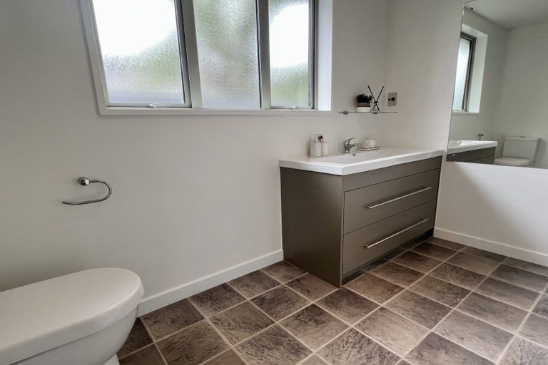 Photo of property in 61 Sydney Street, Windsor, Invercargill, 9810