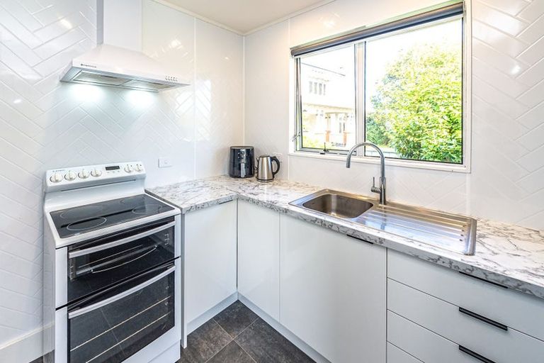 Photo of property in 5a Rawhiti Place, Saint Johns Hill, Whanganui, 4501