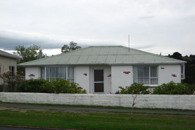 Photo of property in 120 Main Road, Fairfield, Dunedin, 9018