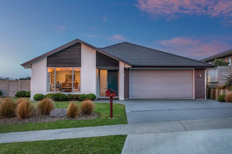 Photo of property in 15 Ken Douglas Drive, Aotea, Porirua, 5024