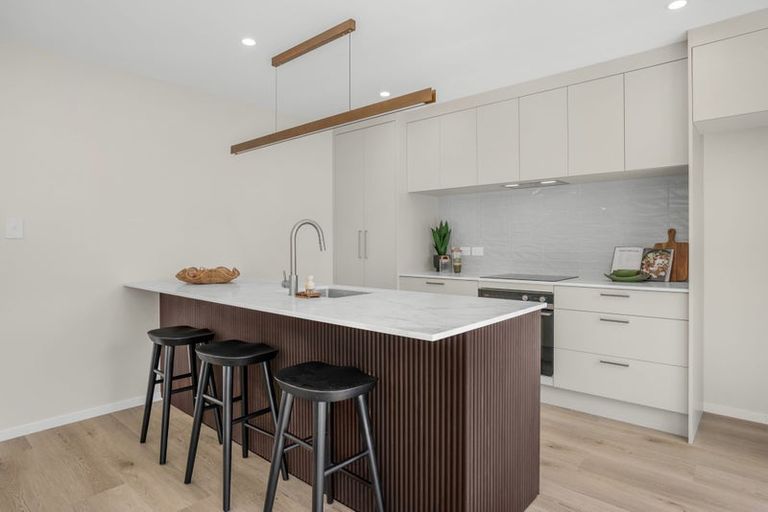 Photo of property in 14 Ngarara Road, Waikanae, 5036