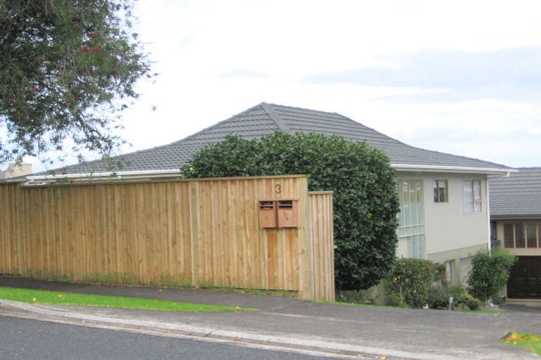 Photo of property in 1/3 Brighton Terrace, Mairangi Bay, Auckland, 0630