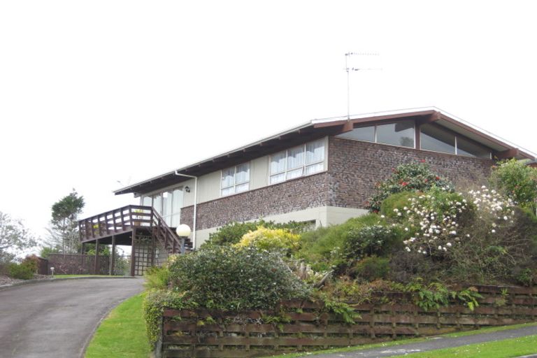 Photo of property in 5 Carlton Terrace, Westown, New Plymouth, 4310